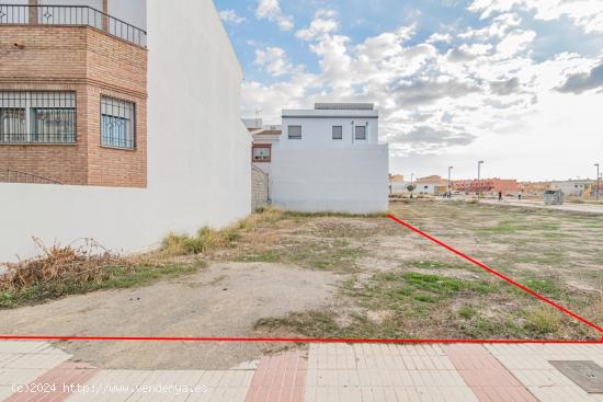  OPORTUNIDAD DE SUELO URBANO EN LA LOCALIDAD DE CHAUCHINA EN URBANIZACION RESIDENCIAL - GRANADA 