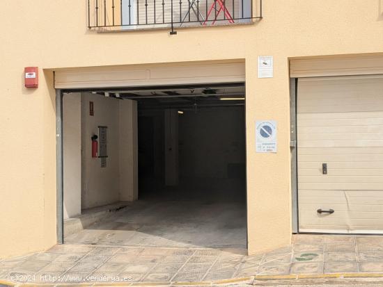  Plazas de Aparcamiento en Venta en el Centro de Teulada, Acceso Fácil y Automático - ALICANTE 