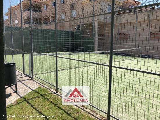 GRAN VIVIENDA PARA TEMPORADA ESCOLAR, CON GARAJE EN SANLÚCAR DE BARRAMEDA - CADIZ