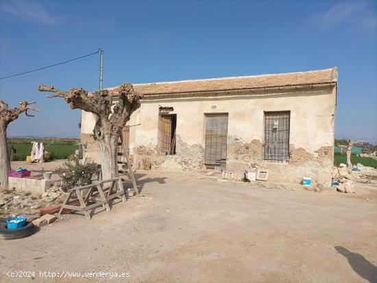 CASA DE CAMPO BARRIO LOS CUBOS - ALICANTE