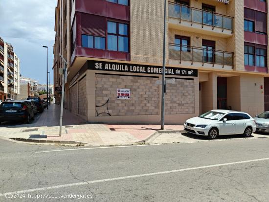 Local comercial en Buñol - VALENCIA