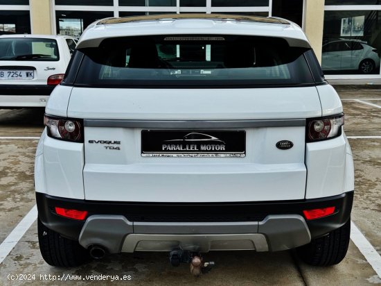 Land-Rover Range Rover Evoque 2.2L TD4 150CV 4x4 con TECHO PANORÁMICO, CUERO... - El Prat de Llobre