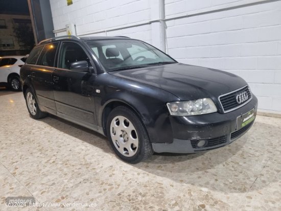 Audi A4 2.5 tdi avant de 2003 con 400.000 Km por 2.000 EUR. en Sevilla