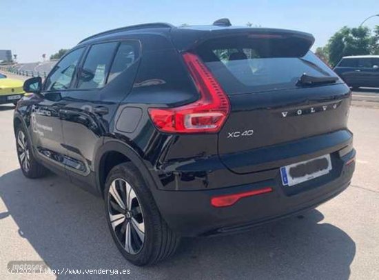 Volvo XC40 BEV 78KWH RECHARGE TWIN PLUS AWD 408 5P de 2022 con 4.152 Km por 39.900 EUR. en Malaga