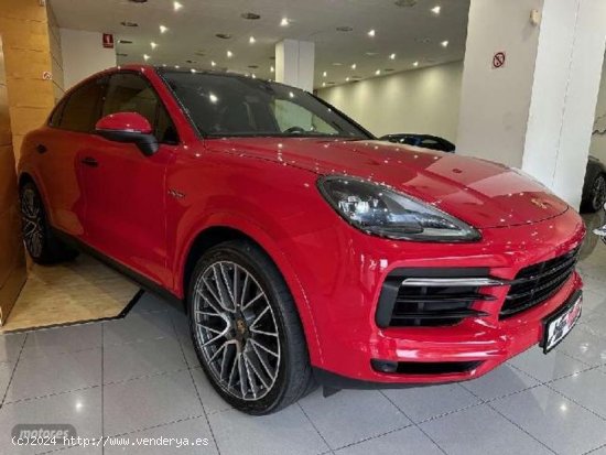 Porsche Cayenne E-hybrid Coupe Aut. de 2021 con 54.000 Km por 87.900 EUR. en Barcelona