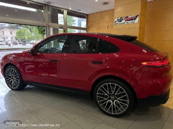 Porsche Cayenne E-hybrid Coupe Aut. de 2021 con 54.000 Km por 87.900 EUR. en Barcelona