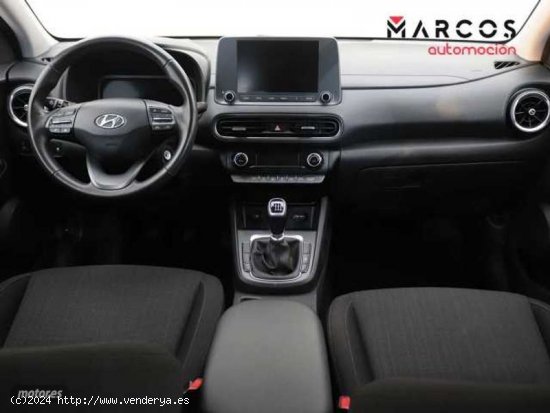 Hyundai Kona 1.0 TGDI Maxx 4x2 de 2021 con 85.000 Km por 16.400 EUR. en Valencia