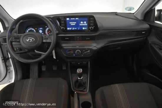 Hyundai Bayon 1.2 MPI Klass de 2023 con 19.230 Km por 15.300 EUR. en Barcelona