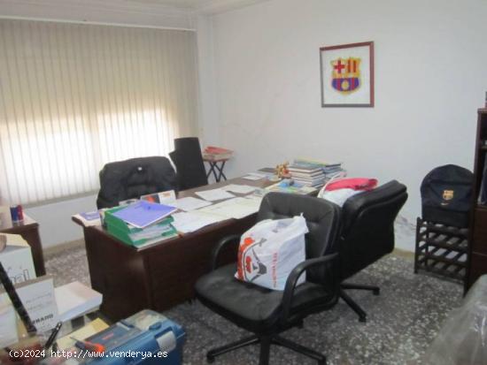 LOCAL COMERCIAL EN NOVELDA - ALICANTE