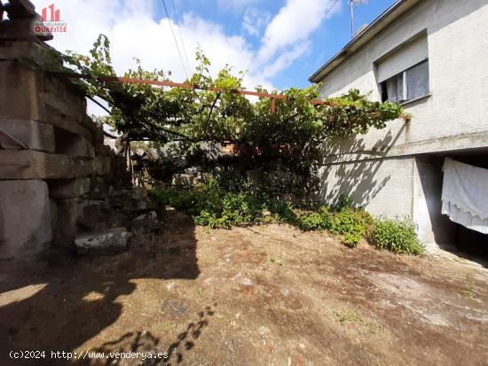 CASA PARA REFORMAR EN LA ZONA DE CASTRO DE COVAS. - ORENSE