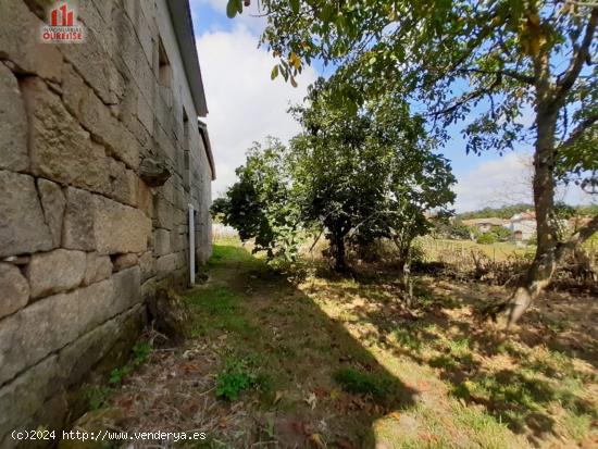 CASA PARA REFORMAR EN LA ZONA DE CASTRO DE COVAS. - ORENSE