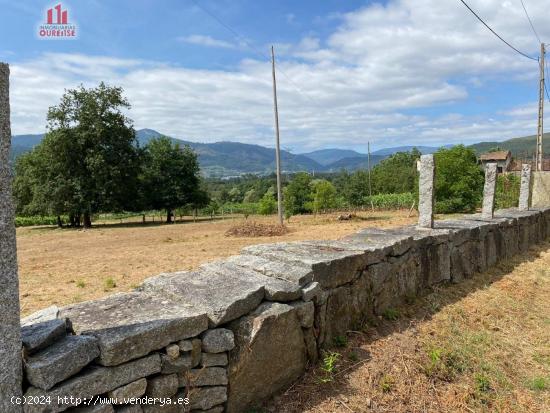 SE VENDE FINCA URBANIZABLE EN LA ZONA DE LAIAS - ORENSE