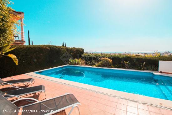 Casa con Vistas espectaculares en Sitges, Vallpineda. - BARCELONA