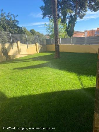 VENTA DE PRECIOSO CHALET DE OBRA VISTA EN CUNIT - TARRAGONA