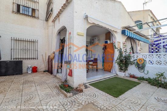  BUNGALOW EN PLANTA BAJA DE 2 DORMITORIOS Y JARDÍN EN LOS NAREJOS, LOS ALCAZARES, MURCIA - MURCIA 