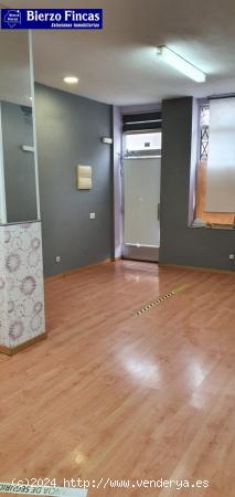 LOCCAL COMERCIAL EN ZONA ALTA DE PONFERRADA! - LEON