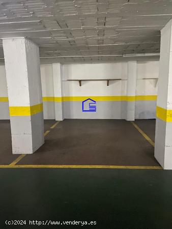 Plaza de Garaje en venta - CADIZ