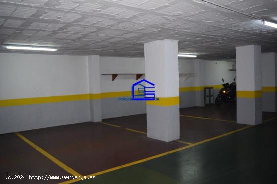 Plaza de Garaje en venta - CADIZ