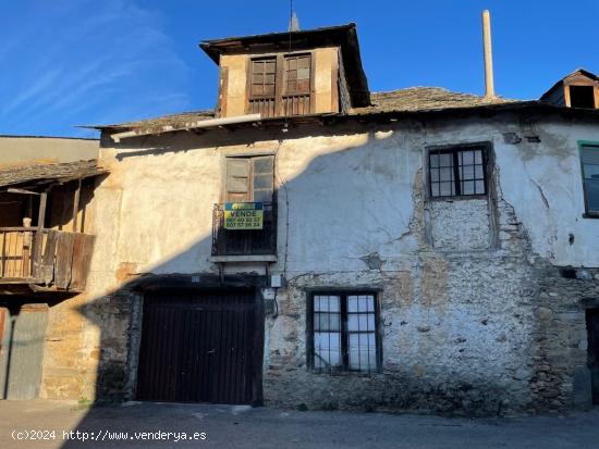  SE VENDE CASA DE PIEDRA EN VILLAVERDE - LEON 