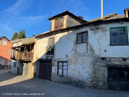 SE VENDE CASA DE PIEDRA EN VILLAVERDE - LEON