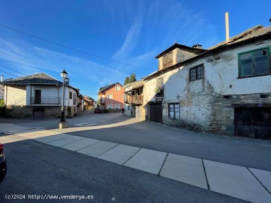 SE VENDE CASA DE PIEDRA EN VILLAVERDE - LEON