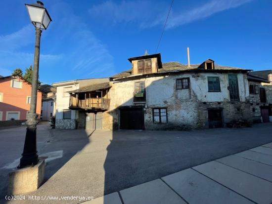 SE VENDE CASA DE PIEDRA EN VILLAVERDE - LEON