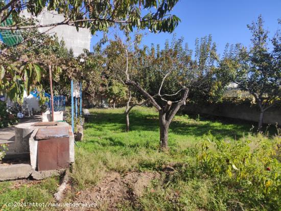 Casa con terreno en Cuatrovientos - LEON