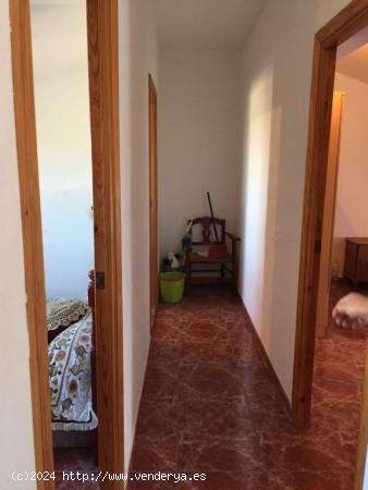 Venta de casa en Zahara de la Sierra - CADIZ