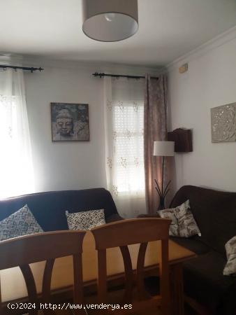 Venta de Piso en Zahara de la Sierra - CADIZ