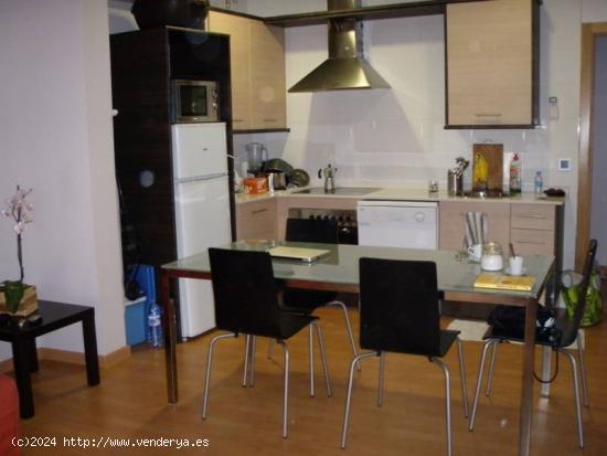 Piso Barcelona Citutat Vella 170 m2 6 hb 2 salon 2 baños reformado 1º planta - BARCELONA