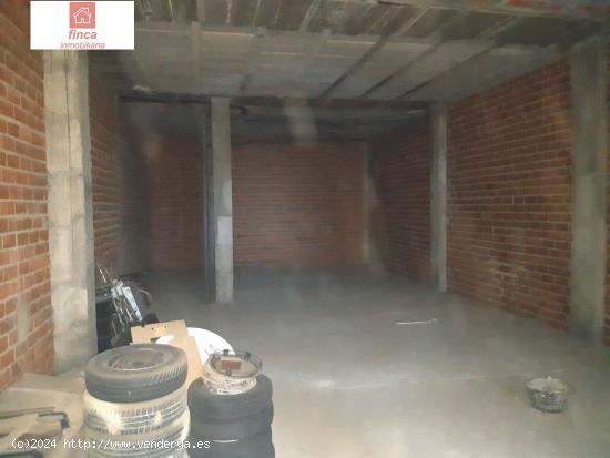 MONTIJO, LOCAL COMERCIAL EN BRUTO, ZONA CENTRO - BADAJOZ