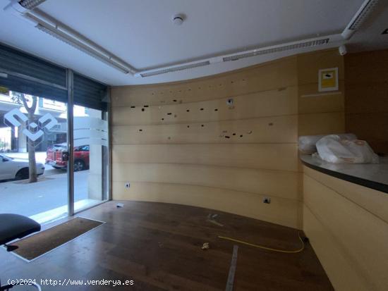 Local en venta calle Rosellón 52 - Barcelona - BARCELONA