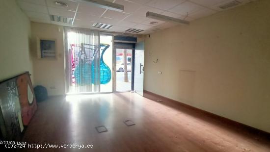 Local comercial en venta en calle Arizala, 46 - Barcelona - BARCELONA