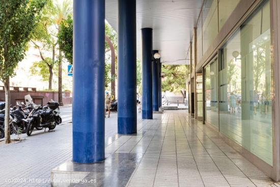 Local comercial en alquiler en Rambla Brasil, 38-40 - Barcelona - BARCELONA