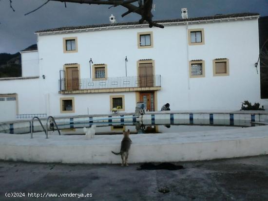 MASÍA DEL SIGLO XVIII EN AGRES - ALICANTE