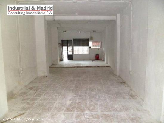 LOCAL COMERCIAL EN ALQUILER (CAMPO REAL) - MADRID