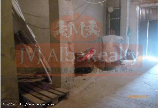 LOCAL COMERCIAL EN ALQUILER MUY CENTRICO. - ALBACETE