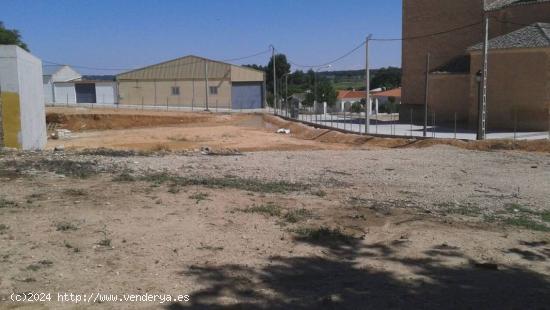 PARCELAS URBANAS EN EL CENTRO DE FUENSANTA - ALBACETE