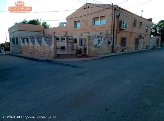  SE VENDE SALÓN DE BODAS EN ALJUBE, TOBARRA - ALBACETE 