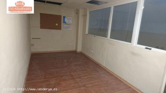 LOCAL EN VENTA O ALQUILER EN ZONA ENSANCHE - ALBACETE