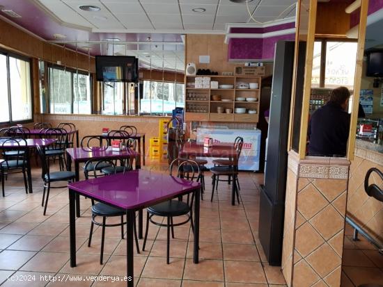  SE VENDE LOCAL COMERCIAL CON CAFÉ-BAR, EN ZONA SAN PABLO - ALBACETE 