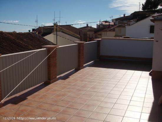 PRECIOSA CASA DE PIEDRA RESTAURADA EN VENTA EN HIGUERUELA - ALBACETE