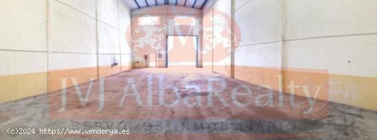 NAVE INDUSTRIAL EN CAMPORROSO! - ALBACETE