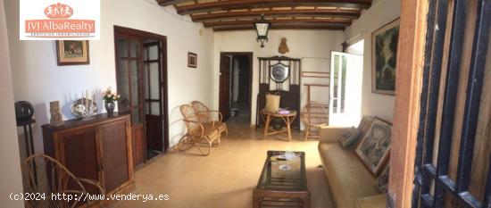 MAGNIFICA CASA EN VENTA EN MAHORA  A 20 MIN DE ALBACETE - ALBACETE