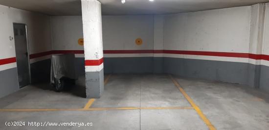  OCASÓN!! SE VENDE PLAZA DE GARAJE EN UNA ZONA EN AUGE EN ALBACETE - ALBACETE 