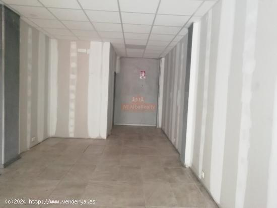  SE VENDE LOCAL COMERCIAL PARA REFORMAR - ALBACETE 