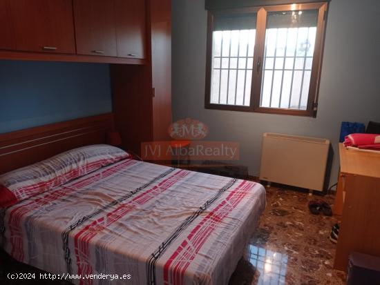 UNIFAMILIAR  EN VENTA  EN UNA SOLA PLANTA EN MOTILLEJA - ALBACETE