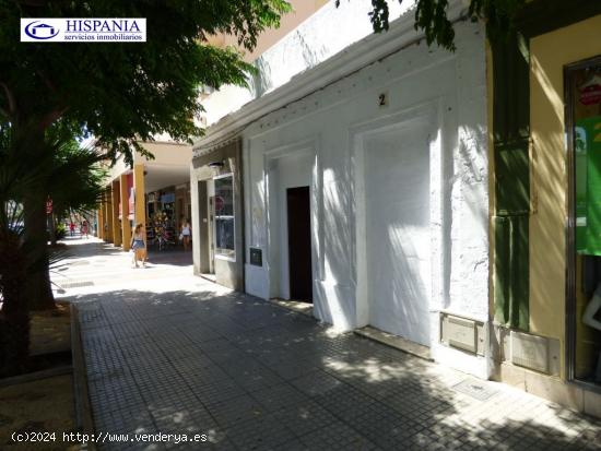 Local comercial situado en la mejor zona comercial de la Avenida principal de Cadiz - CADIZ