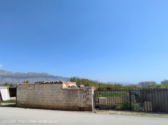  Caseta en parcela rústica con terreno en  Altea. - ALICANTE 