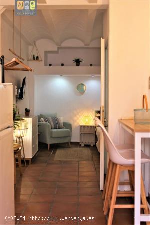 CASA ALIZE,.ESTUDIO EN CASCO ANTIGUO DE ALTEA PARA DOS PERSONAS JULIO/AGOSTO POR NOCHES - ALICANTE